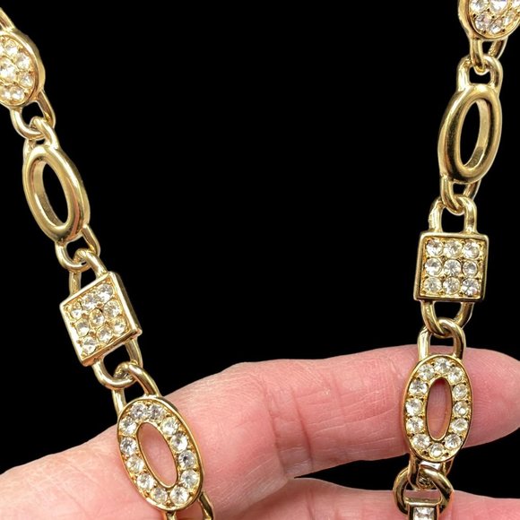 Ornate Vintage Kunio Matsumoto for Trifari Long Rhinestone Link Necklace - Picture 6 of 8